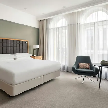 Marriott Szálloda 4*