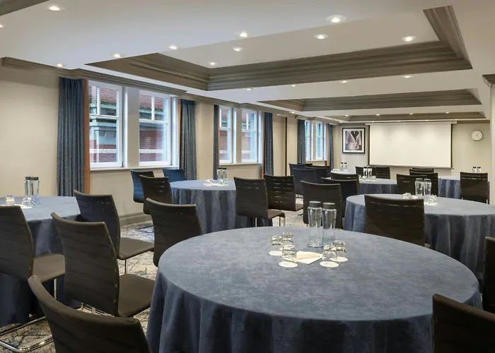 Marriott Szálloda 4*