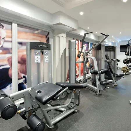 万豪利兹度假酒店 4* 利兹